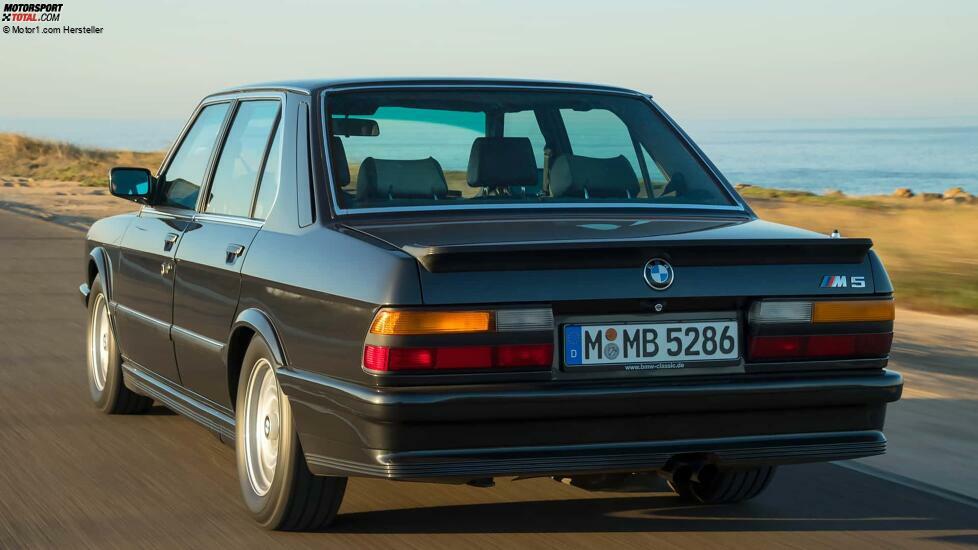 BMW M5 (E28, 1984-1987)