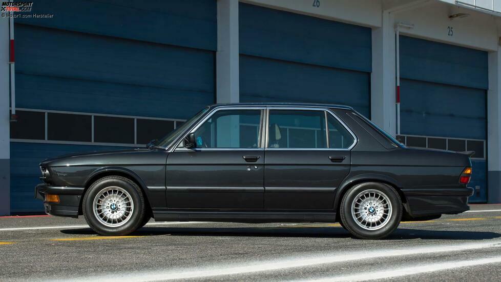 BMW M5 (E28, 1984-1987)