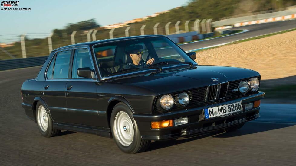 BMW M5 (E28, 1984-1987)