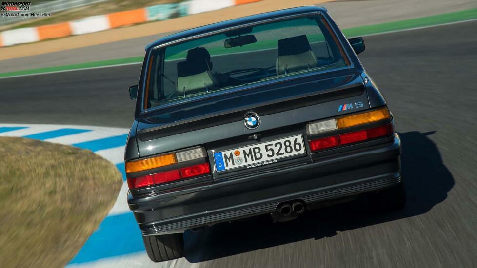 BMW M5 (E28, 1984-1987)