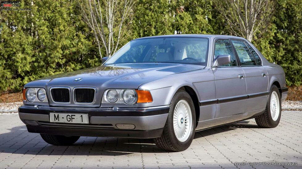 BMW 750iL V16 Goldfisch (1990)