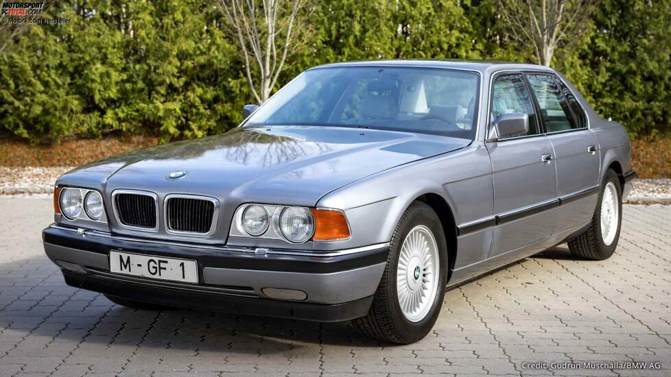 BMW 750iL V16 Goldfisch (1990)