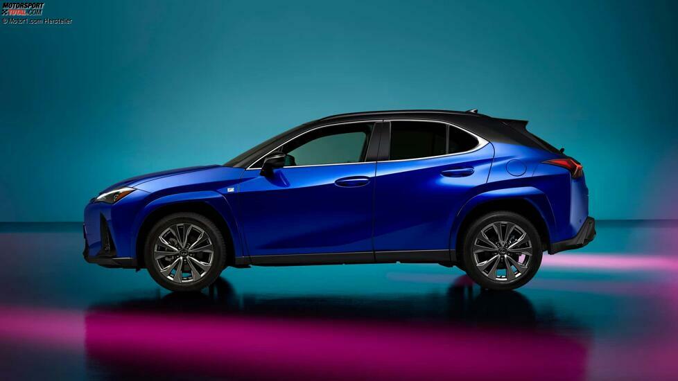 Lexus UX (2024)