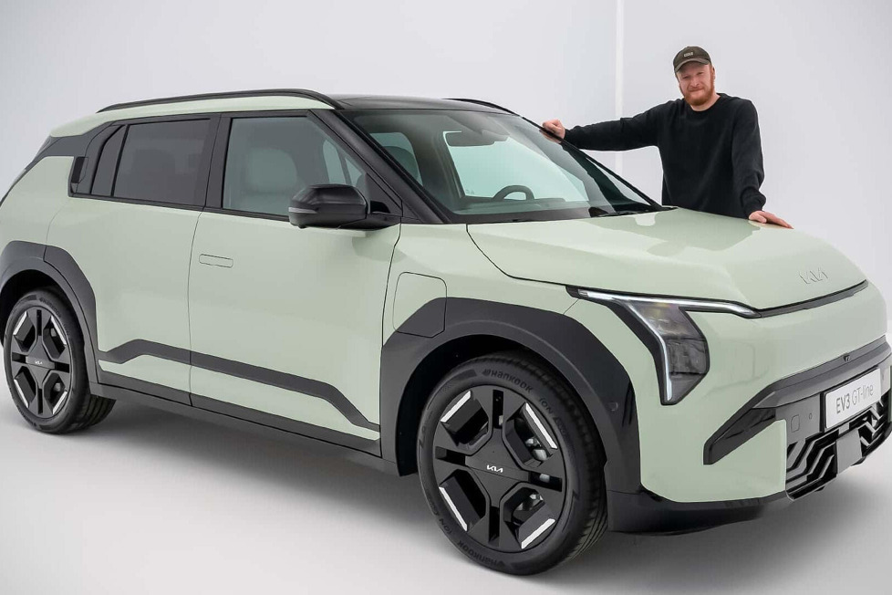 Kia präsentiert den neuen EV3: Das Kompakt-SUV auf E-GMP-Basis kommt mit zwei Akkugrößen, 150 kW starkem Frontantrieb und 400-Volt-Technik