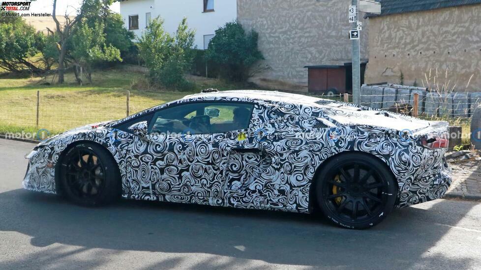 Nachfolger des Lamborghini Huracán (2024) als Erlkönig