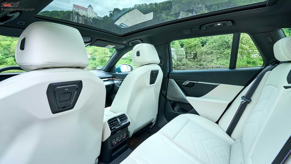 BMW i5 eDrive40 Touring (2024) im Test