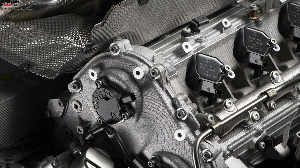 Lamborghini, il motore V8 biturbo ibrido della nuova Huracan