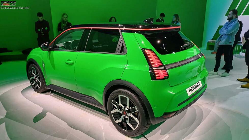 Renault 5 E-Tech Electric (2024) in Popgrün