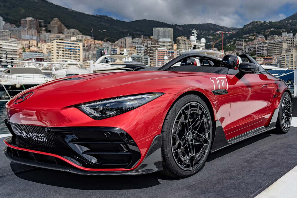 Mit der Designstudie PureSpeed Concept gibt Mercedes-AMG einen Ausblick auf das erste Modell der kommenden Mythos-Serie