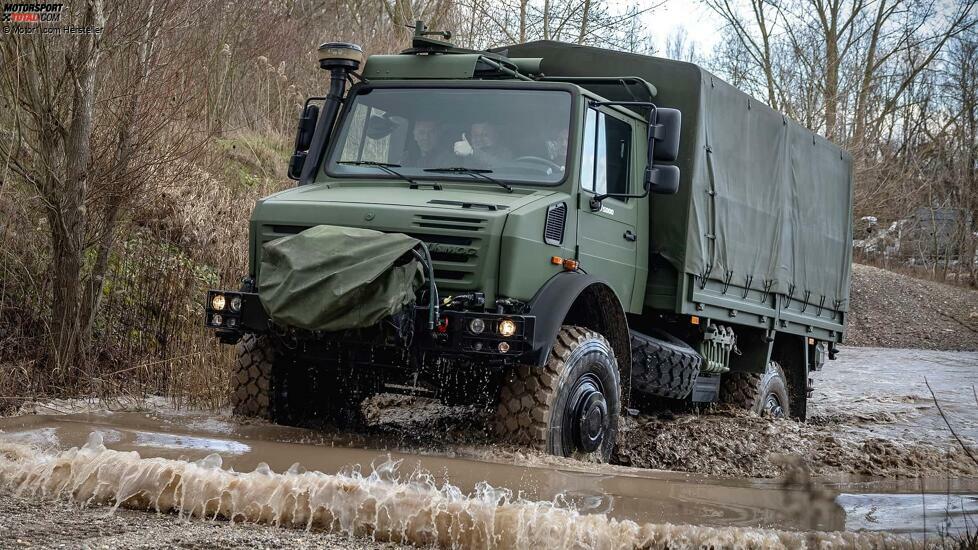 Mercedes-Benz Special Trucks Unimog U5000