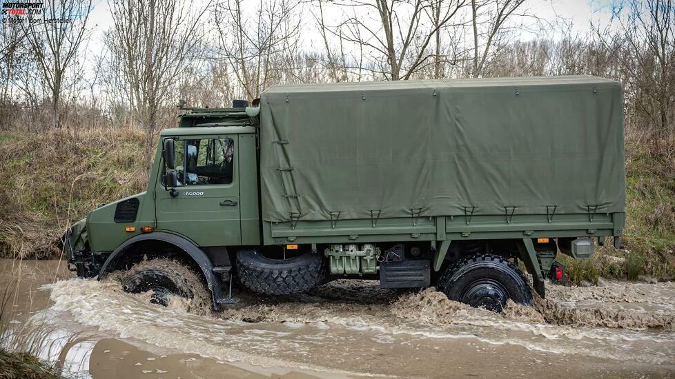 Mercedes-Benz Special Trucks Unimog U5000