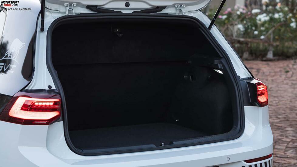 Gepanzerter Volkswagen Golf GTI VIII von SVI Engineering