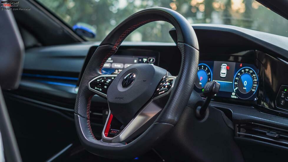 Gepanzerter Volkswagen Golf GTI VIII von SVI Engineering