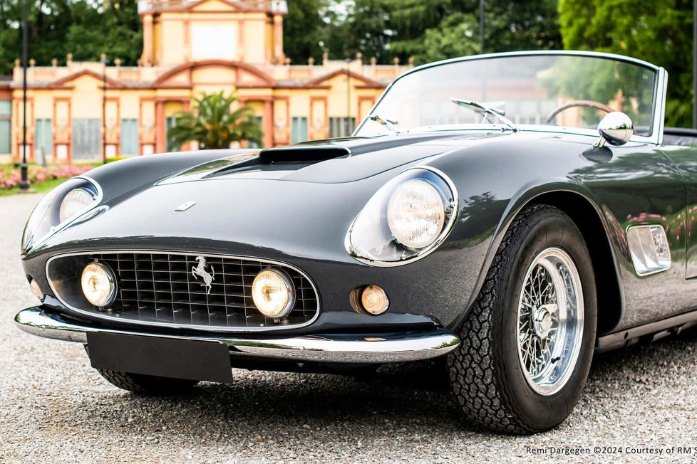 Fußballstar Michael Ballack verkauft seltenen Ferrari 250 GT California Spider: Es ist der erste, der jemals gebaut wurde