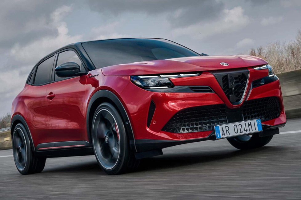 115 und 177 kW: Die bisher angekündigten Junior-Motoren waren bekannt, doch nun kommt Alfa mit einer 207-kW-Maschine daher
