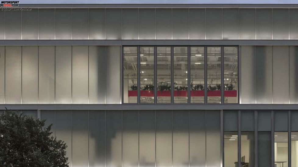 Ferrari e-building
