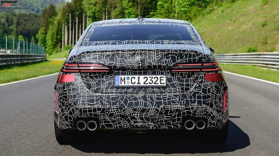 BMW M5 (2024) PreDrive