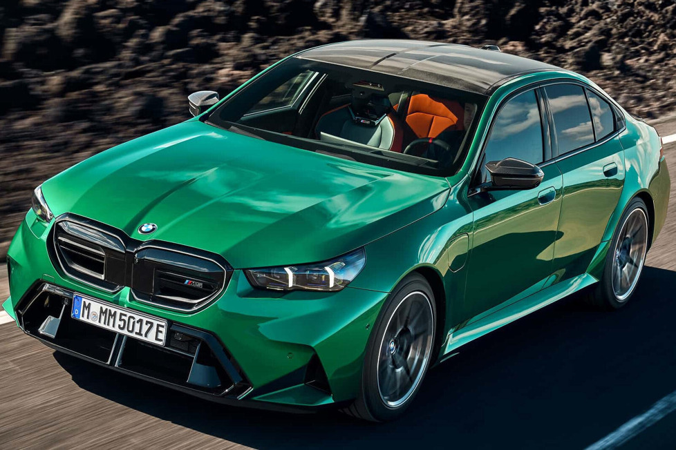 Der V8-Plug-in-Hybrid kommt zum Marktstart auch gleich als M5 Touring: Wir haben alle Infos und Preise zur neuen Performance-Businessklasse