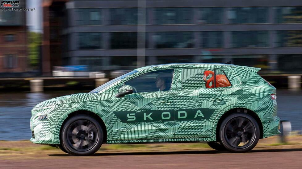 Skoda Elroq (2024) Covered Drive