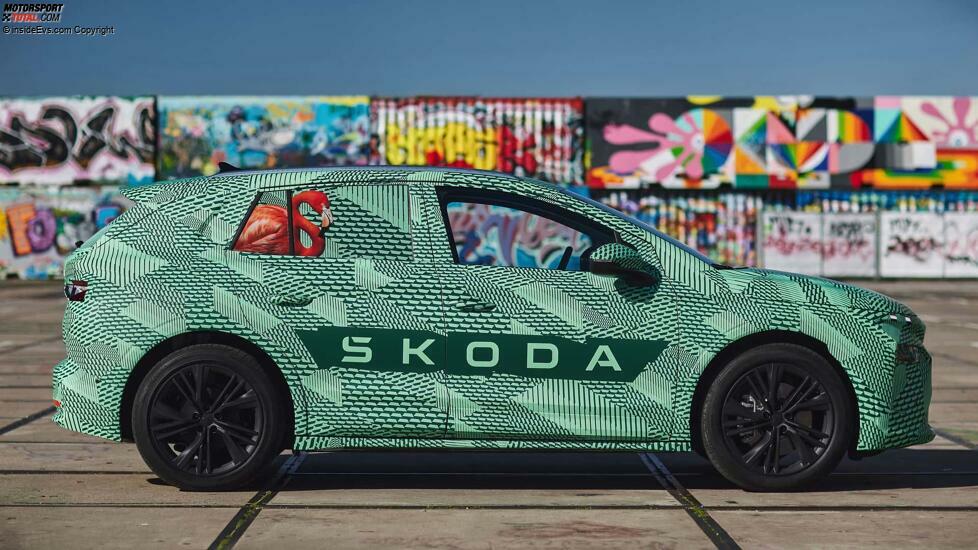 Skoda Elroq (2024) Covered Drive
