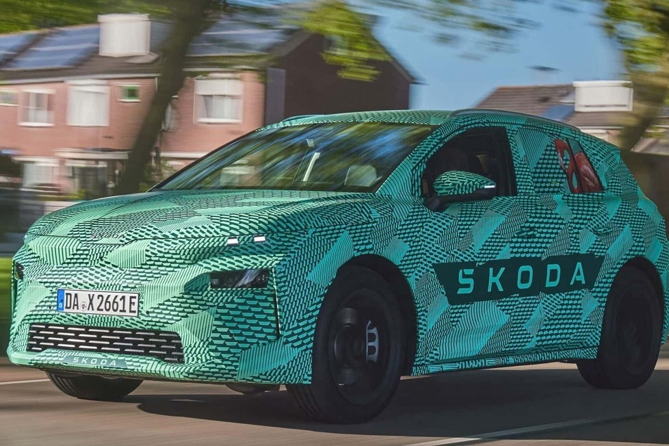 Gleiche Plattform, kleineres Auto. Was kann der noch getarnte Enyaq-Bruder?