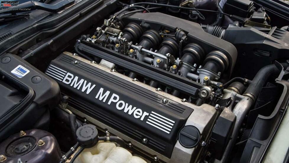 BMW M5 E34