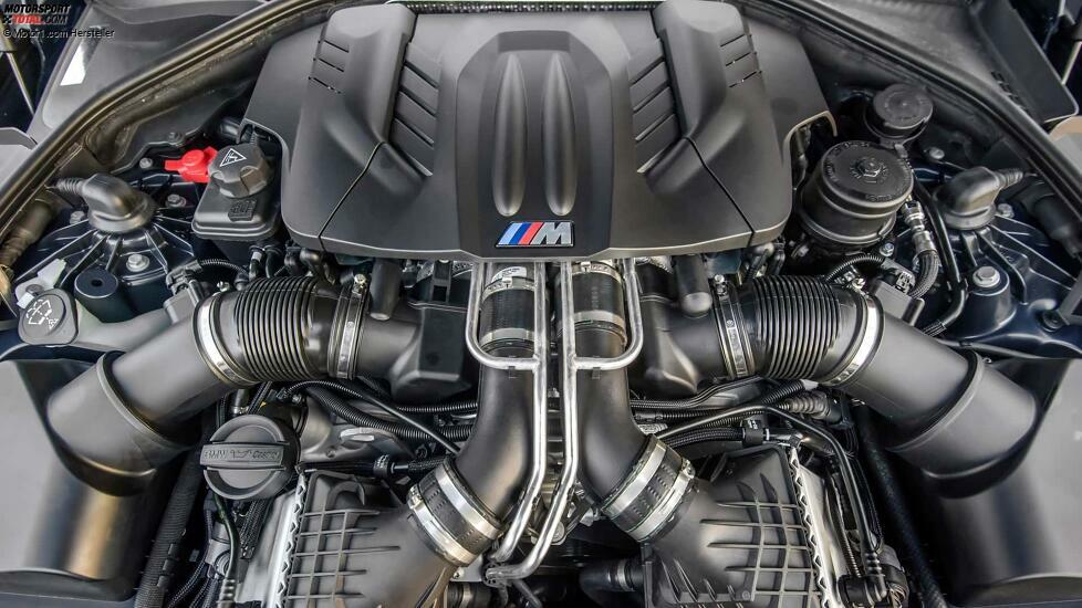 BMW M5 F10