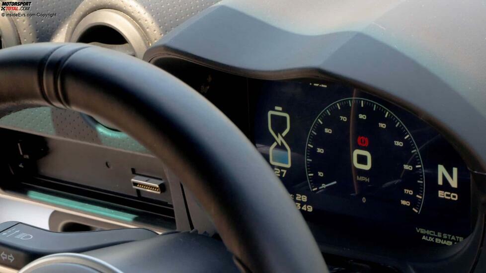 Newbolt EV: Die Instrumente