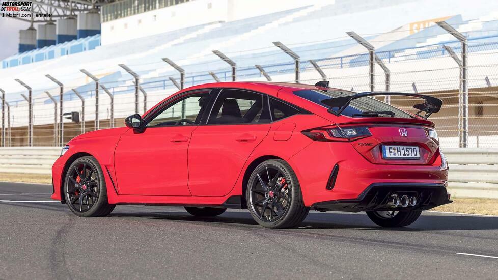 Honda Civic Type R, la vista di tre quarti posteriore