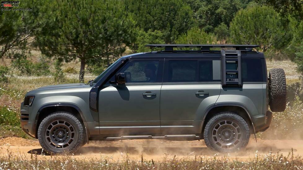 Land Rover Defender OCTA (2024)