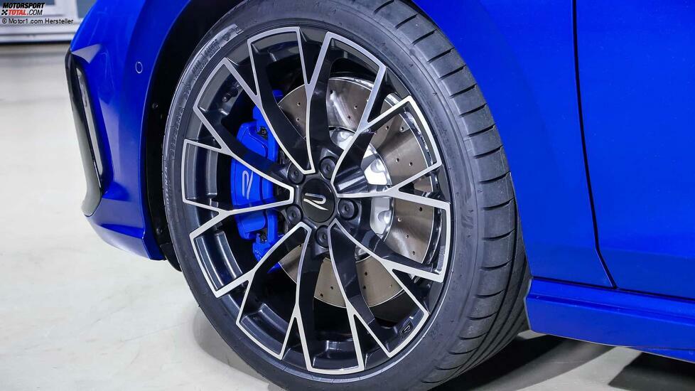 VW Golf R (2024)