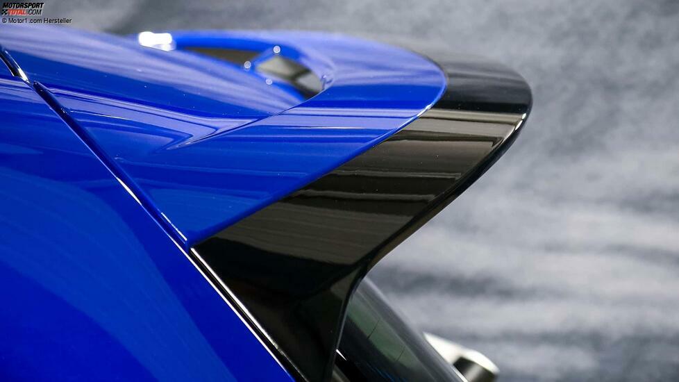 VW Golf R (2024)