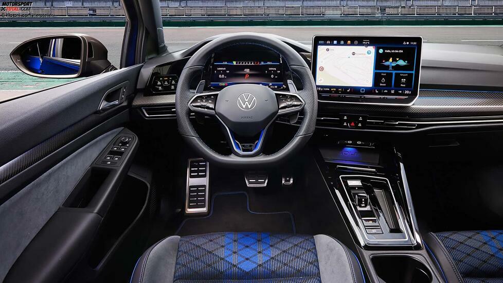VW Golf R (2024)