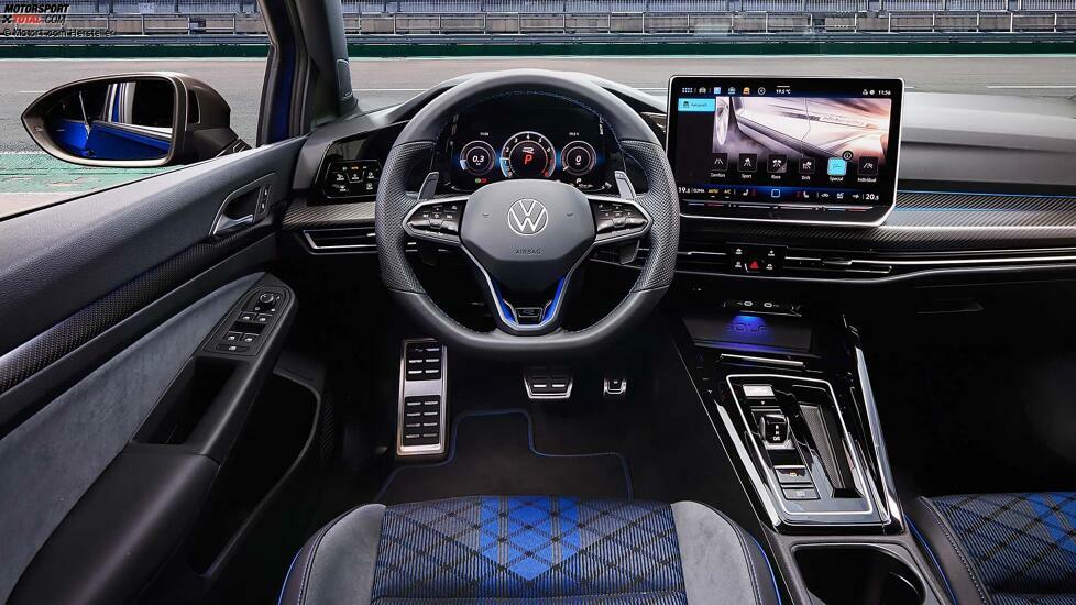 VW Golf R (2024)