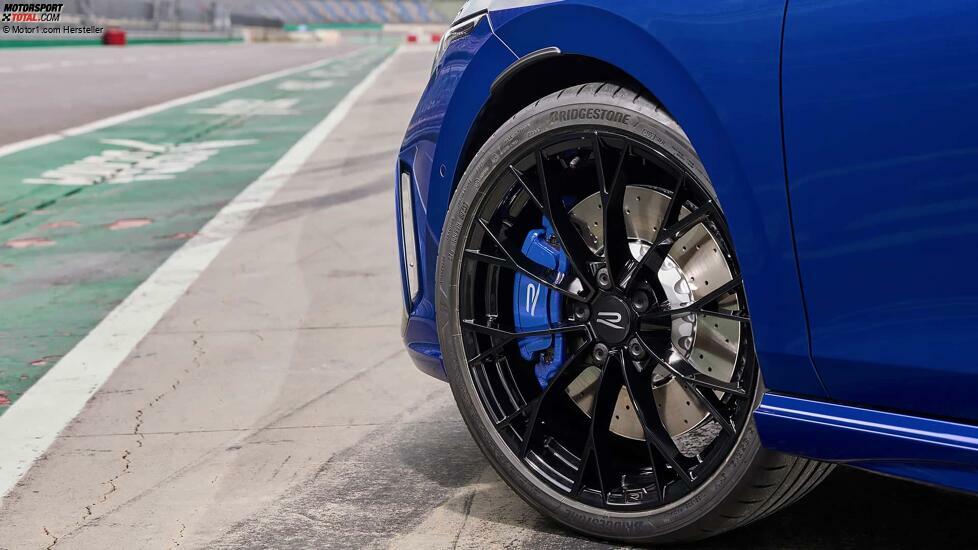 VW Golf R Variant (2024)
