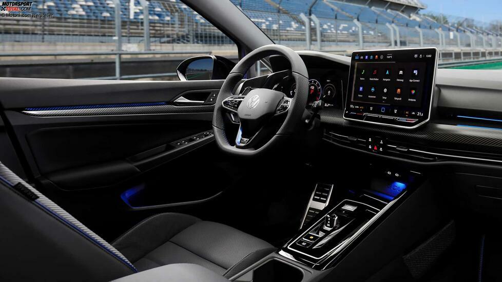 VW Golf R Variant (2024)