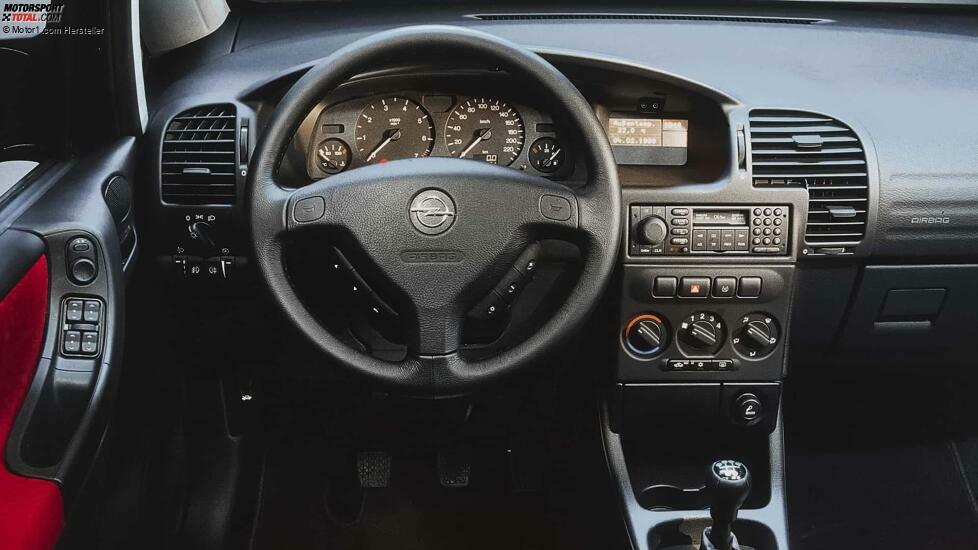 Opel Zafira A (1999)
