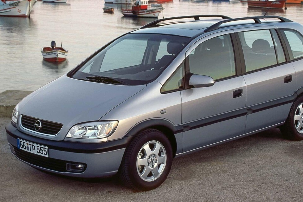 Der Zafira bestach 1999 mit einem cleveren Siebensitzer-Konzept