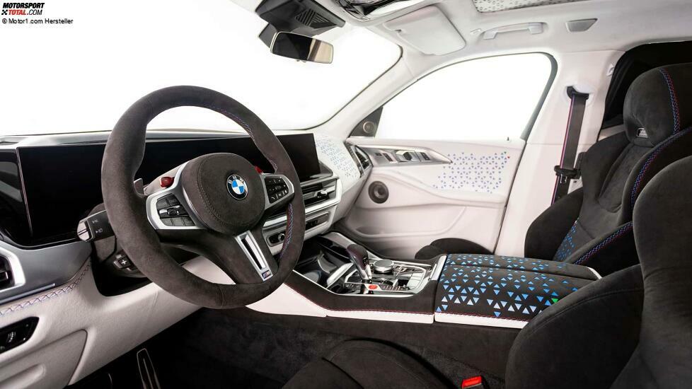 BMW XM mit Alcantara - Sky is the Limit