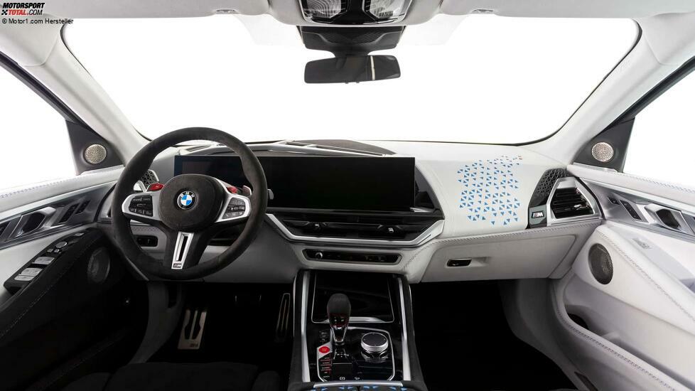 BMW XM mit Alcantara - Sky is the Limit