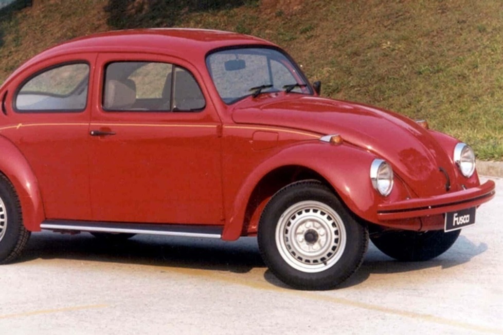 Damals gab es einen VW Santana als Ford Versailles und einen zweitürigen Fiat Tempra Turbo!