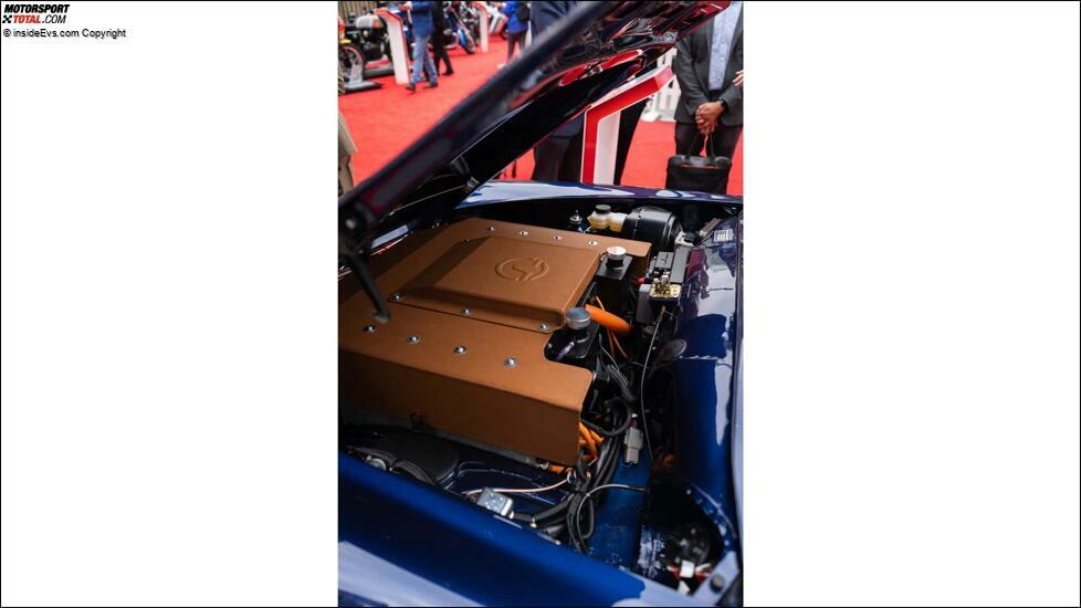 Everrati/Hemmels Mercedes SL (Elektroumbau): Blick unter die Haube