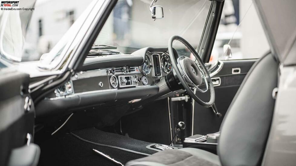 Everrati/Hemmels Mercedes SL (Elektroumbau): Das Cockpit
