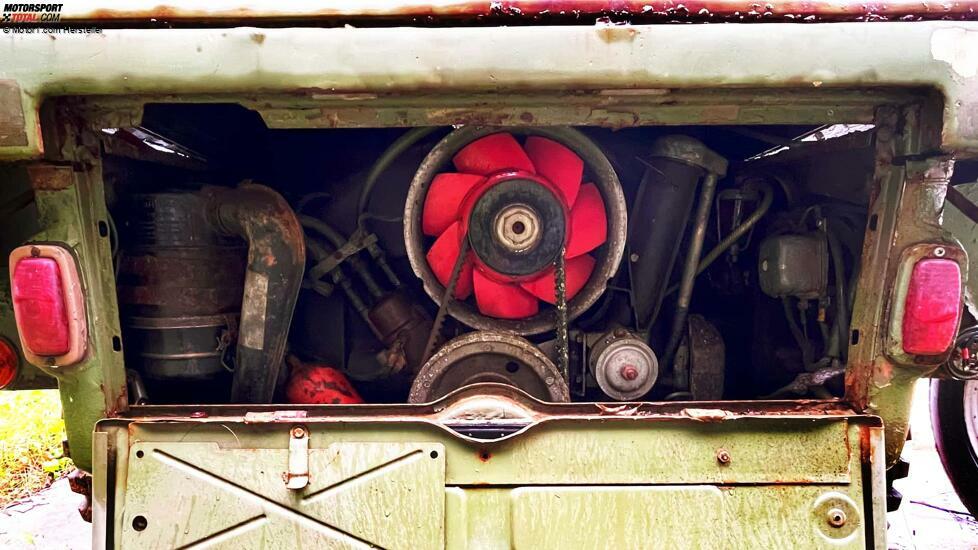 Der Motor ist hinten, zweizylindrig, luftgekühlt