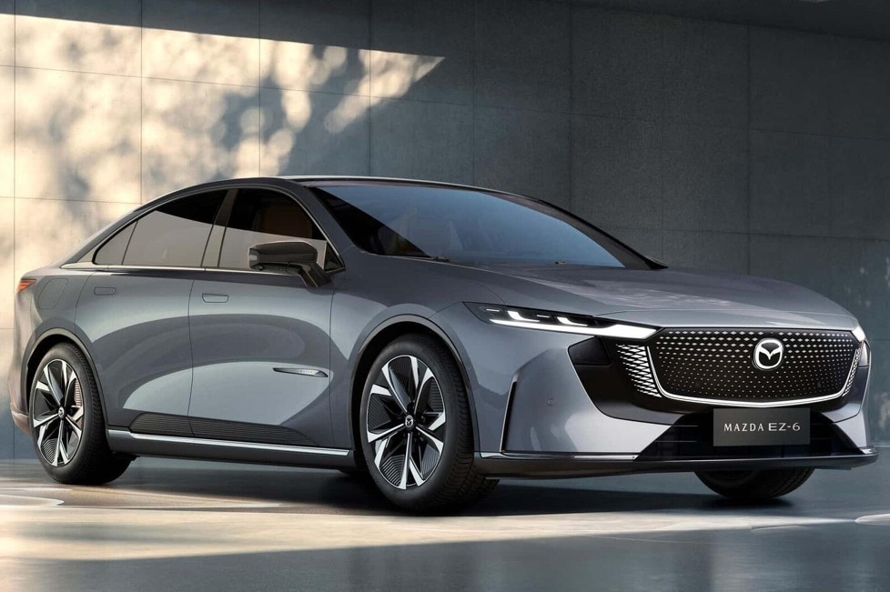 Damit würde das Modell den bisherigen Mazda 6 beerben
