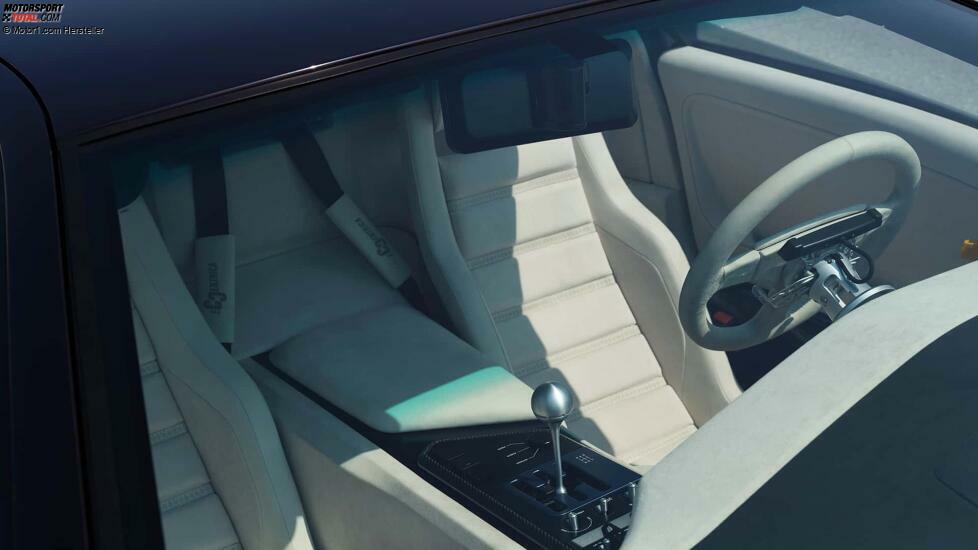 Eccentrica V12
