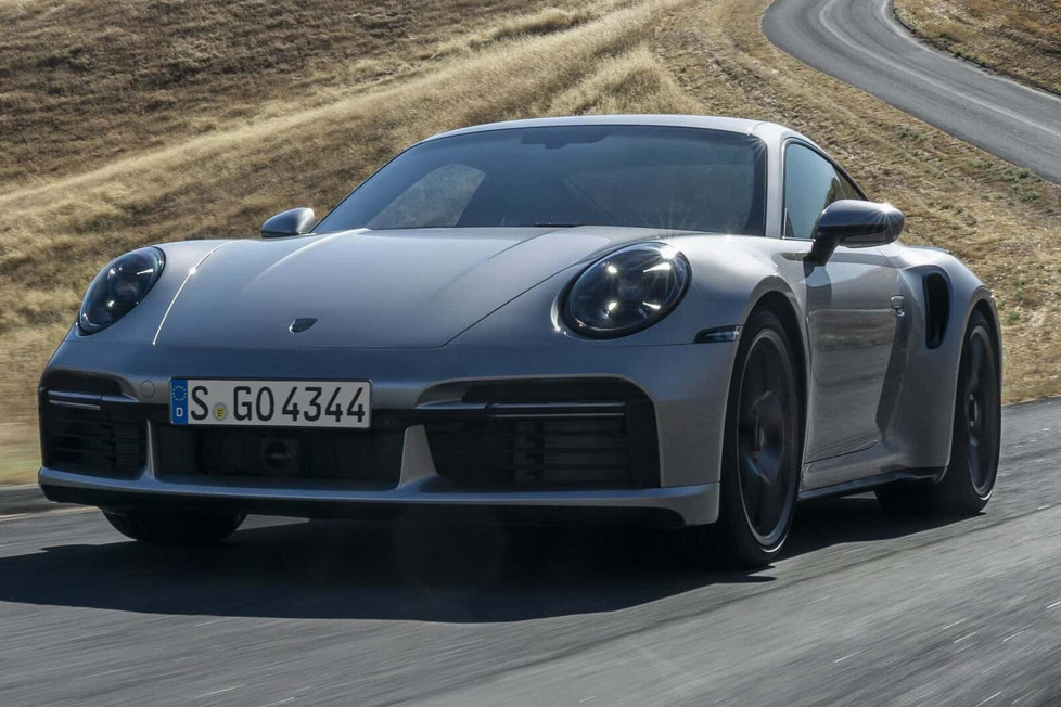 Tartanstoff und besondere Optik zum Geburtstag: Auf der Monterey Car Week 2024 zeigte Porsche das Sondermodell 911 Turbo 50 Jahre