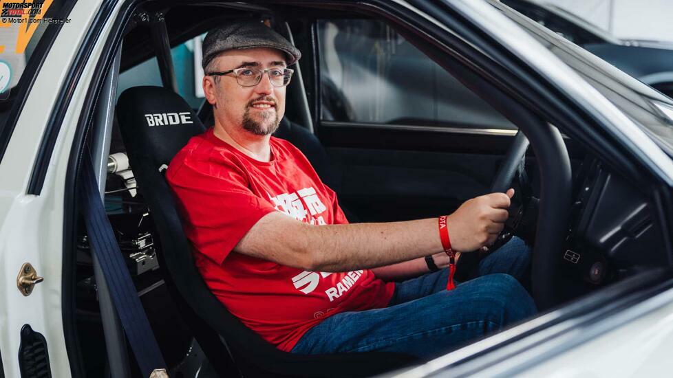 Toyota Corolla Levin AE86 BEV in der Sitzprobe