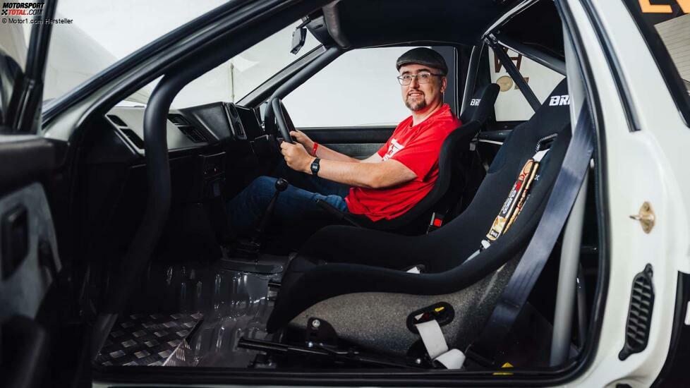 Toyota Corolla Levin AE86 BEV in der Sitzprobe