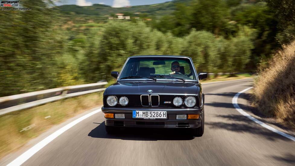 BMW M5 E28 (1986) im Fahrbericht